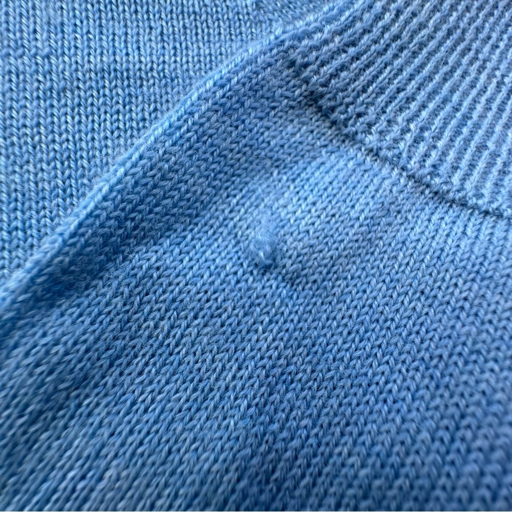 Calvin Klein Extra-Fine Merino Wool Sweater Baby Blue V-Neck NWT European Yarn L - Picture 15 of 15